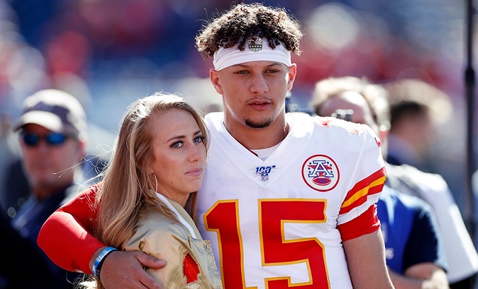 Patrick Mahomes' Wife Tweets Disappointment With Low Hit on Husband