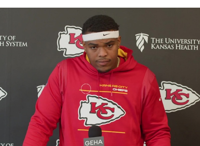 Chiefs' OL Explains Why Mahomes' Injury is a Good Thing in Disguise