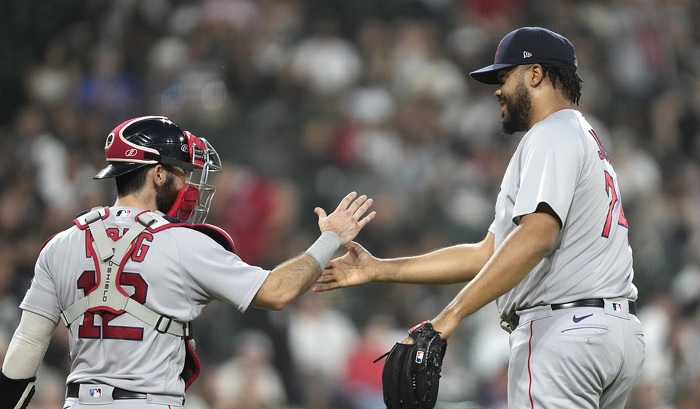 Red Sox Reportedly Get Positive Update After Scary Moment Involving Star Pitcher